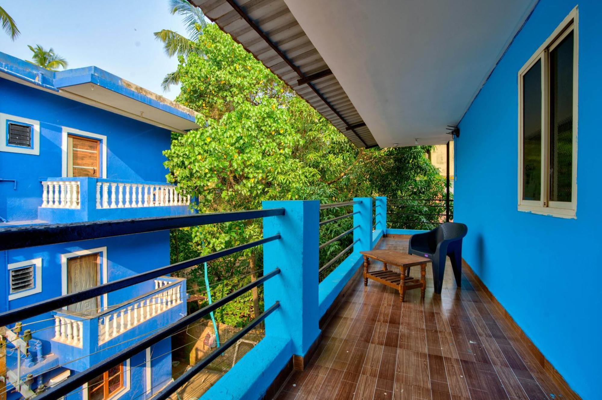 Hotel Savita Calangute Kültér fotó